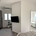 Apartamento Beachfront Petar *