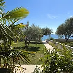 Appartement Beachfront Petar *