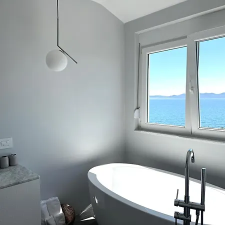 Lejlighed Beachfront Petar *